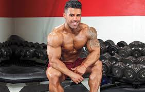 Maybe you would like to learn more about one of these? Trenink Na Perfektni Ramena Vse O Tlacich Nad Hlavu Casopis Muscle Fitness