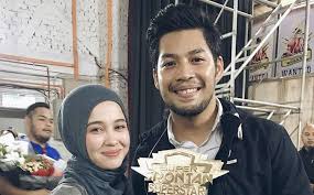 Watch popular content from the following creators: Emma Maembong Kamal Adli Putus Cinta Beautifulnara Gosip Artis Malaysia Terkini