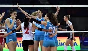 Çin'in jiangmen kentinde düzenlenen organizasyonun ikinci gününde türkiye, ev sahibi. Filenin Sultanlari Polonya Yi Devirdi Voleybol Haberleri Haber7