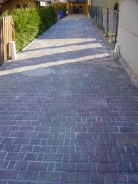 Pflasterarbeiten im vorgarten eines neubaus. Pflasterbau Munchen Pflasterarbeiten Gartenbau Anderlik