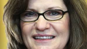 SPS board picks three finalists for vacancy