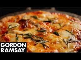 How To Make Margherita Pizza At Home Gordon Ramsay Love The Pan Idea Gordon Ramsey Recipes Gordon Ramsay Recipe Chef Gordon Ramsey