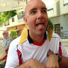 Met these 2 Newcastle supporters in Alicante this afternoon 👍🏻👍🏻