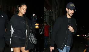 81,450,247 likes · 726,146 talking about this. Pevica Rianna Rihanna Biografiya Foto Lichnaya Zhizn Muzh I Deti Rost I Ves Slushat Pesni Onlajn 2021