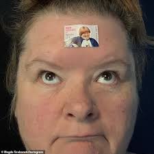 Pig in the city (1998) jako esme hoggett. Magda Szubanski Gives Her Seal Of Approval As Her Kath Kim Character Gets Her Own Post Stamp Internet Philatelic Dealers Association Inc