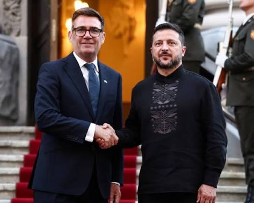 British Prime Minister Andy Burnham said Monday that the U.K. will help  Ukraine make its own long-range missiles by sharing classified technical  information for British components.