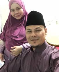 Taking the local music scene by storm in the early '90s, ziana captivated fans with her signature single, madah berhelah. Kelibat Adam Corrie Jadi Penari Latar Madah Berhelah Ziana Zain Tular Ramai Terkejut Rupanya Satkoba Press