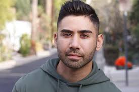 Larapinta Trail: American hiker who died named as actor and LGBTIQ activist  Matt Palazzolo