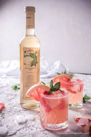 Grapefruit Holunderbluten Cocktail Mit Und Ohne Alkohol Life Is Full Of Goodies Rezept Alkohol Grapefruit Cocktail