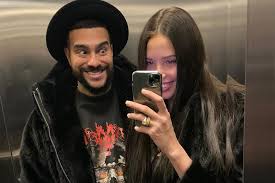 Оксана самойлова инстаграм сторис 12 сентября 2020. Oficialno Reper Timati Rasstalsya S Modelyu Anastasiej Reshetovoj Rossijskaya Gazeta