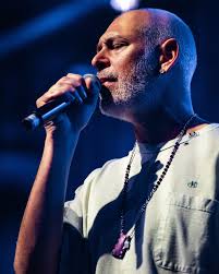 matisyahu brings the sunshine to our stage