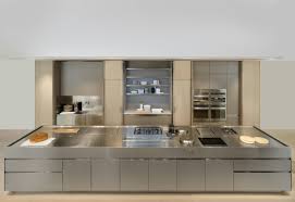 Buy best quality arclinea kitchen cabinet in uae from top arclinea wholsaler in uae. Arclinea Convivum Metal Kitchen Cabinets Kitchen Design Kitchen Remodel