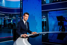 The bulletins were the first competition to het journaal, the news programmes broadcast by the vrt. Freek Braeckman Presenteert Vtm Nieuws Deze Maand Om 19 Uur Maar Stef Zijn Job Overnemen Nee Dank U Tv Hln Be