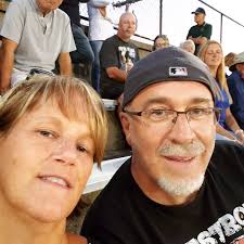 Bob Begg's Instagram, Twitter & Facebook