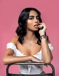 Insight to she's got the look. How To Become A Petite Model