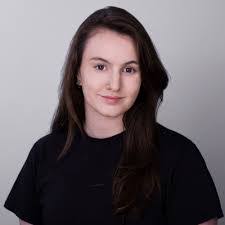 Erin Ballantyne's Instagram, Twitter & Facebook