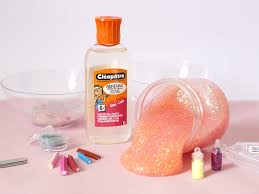 Comment faire du slime sans colle avec du savon pour les mains ? Le Slime A Paillettes