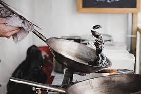 The hinged design lets you wipe up underneath without removing them. Cast Iron Kitchen Pan Breakfast Pots Skillet Food Cooking Delicious Indoors Pxfuel