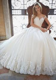 55 Most Beautiful White Wedding Dress Ball Gown Ideas For The Wondrous Bride Ball Gown Wedding Dress Ball Gowns Wedding Wedding Dress Trends