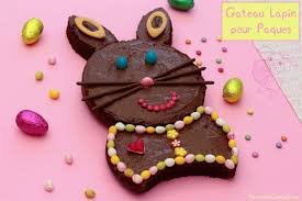 La préparation contient des ingrédients tolérés, comme les sons. Gateau Lapin Pour Paques Amandine Cooking