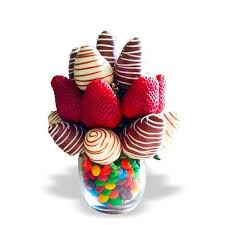 Bouquet Encanto Fresas Cubiertas De Chocolate Arreglos Frutales Comestibles Ramos De Fresas Con Chocolate
