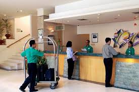 Verse hotels group is chain hotel partnership by ex keikyu inn with 4 hotels located at jakarta and cirebon. Lowongan Kerja Metland Hotel Cirebon Butuh Front Desk Agent