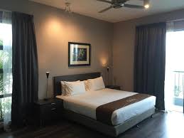 Offering suite accommodation and fine. Premier King Suite Acappella Suite Hotel