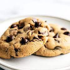 Nevertheless, the description of the ideal chocolate chip cookie was perfect — crisp at the edges, soft in the middle, and pretty much summed up what and i hope that there isn't some unsaid limit on the number of chocolate chip cookie recipes a food blogger can post and declare them all her favorite. Peanut Butter Chocolate Chip Cookies Handle The Heat