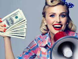 641 Retro Woman Shouting Megaphone Stock Photos