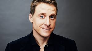 Alan Tudyk Talks 'Resident Alien' And What Steve The Pirate Is Up To