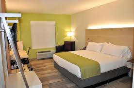 The holiday inn resort goa offers hotel accommodation that is a unique blend of traditional goan and contemporary architecture. Holiday Inn Express Suites Price An Ihg Hotel Price Updated 2021 Prices