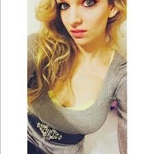 Heather Herzig's Instagram, Twitter & Facebook