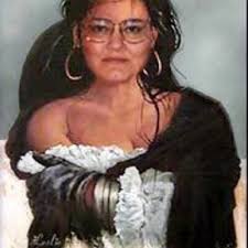 Daphne Bradshaw's Instagram, Twitter & Facebook