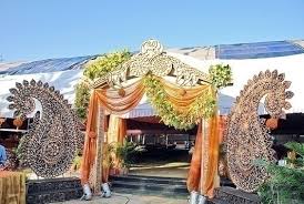 Tips for wedding entrance decoration wedding decorations. Fabulous Wedding Gate Decoration Ideas To Create A Lasting First Impression Wedding Planning And Ideas Wedding Blog