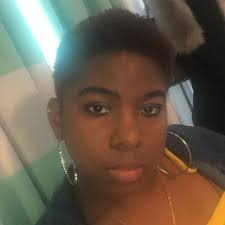 The she reads truth Bible is my fav 🥹 I'll never use the Bible app again