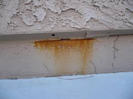 Phillips #7 foundation weep screed provides a stucco stop and screed at the sill plate line in exterior stucco applications. Rusted Stucco Weep Screed Exterior Inspections Internachi Forum