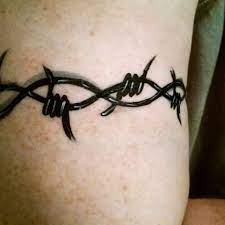 Stylish barbed wire tattoo design: Tattoo Tips Discovering The Best Barbwire Tattoo Design Ideas For Small Pictures Body Tattoo Art