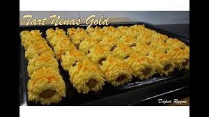 Kalau tak buat sendiri jem nenas, beli kat kedai tak macam yang kita guna buah nenas sendiri. Resepi Kuih Tart Nenas Gold Confirm Sedap Gebu Cair Dimulut Youtube