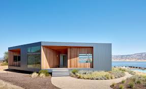 Iwamotoscott S Goto House Is Shaped Around Its 360 Degree Views Off Grid House Architecture Steel Cladding