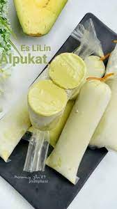 250 cc air 150 gram gula pasir 2 buah alpukat matang 1/2 sdt garam 2 sdm air perasan jeruk lemon. Facebook