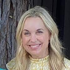 Tina Wolk's Instagram, Twitter & Facebook