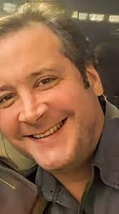 Roy Rosello: Antes y Después