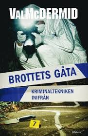 Frågan besvarades knappast av chefsåklagare krister petersson när han sommaren 2020 lade ner den 34 år långa utredningen . Den Osannolika Mordaren Hela Berattelsen Om Skandiamannen Palmemordet Thomas Pettersson Bok 9789185279678 Bokus
