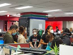 Updated daily with the latest breaking news! Job Manahan On Twitter Look Situation At The Abs Cbn Newsroom Minutes After The House Franchise Committee Rejected Abs Cbn Corp S Franchise Abscbnfranchise Abscbnnews Https T Co Yi53ehhopf