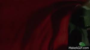 El dios de la muerte juego macabro el titere utilizado para ponerlos en los juegos. 10 Curiosidades Sobre El Juego Del Miedo Saw On Make A Gif