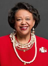 Cynthia Mcintyre's Instagram, Twitter & Facebook