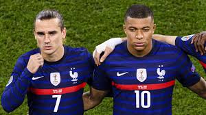 Predictions, h2h, statistics and live score. France 1 1 Bosnia And Herzegovina Antione Griezmann Cancels Out Edin Dzeko Opener As Jules Kounde Sees Red Eurosport