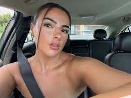 Heyy photographers! I need help recreating new digitals! The pinterest  screenshots are the mood im going for and the photo collage is extremely  old and i can do better lets connect! 🫶🫶🫶🫶🫶🫶