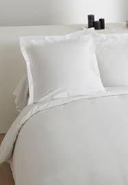 Taie D Oreiller Parfum Linge Frais Idees Deco Chambre Originale Decoration Chambre Comptoirdes Linge De Lit Deco Chambre Originale Parure De Lit Blanche