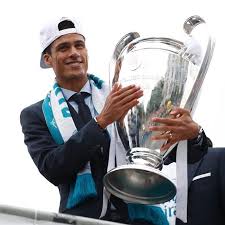May 31, 2021 · racing jugará la semifinal ante boca, el lunes desde las 15:00 en san juan, con televisación en vivo de fox sports premium. Raphael Varane Height Weight Age Girlfriend Family Facts Biography